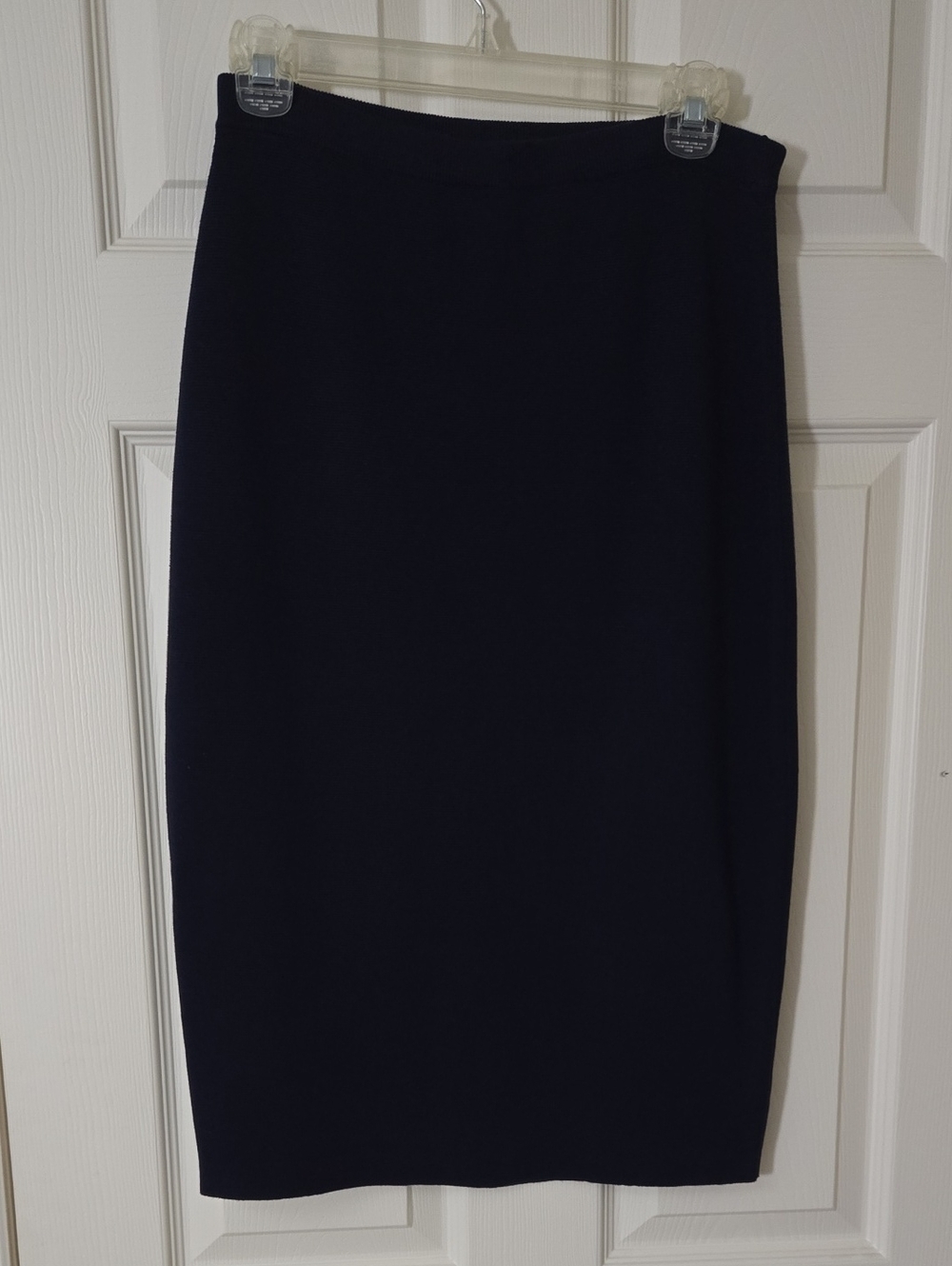 Eileen Fisher Dark Navy Sleek Pencil Skirt 80 % Silk, 20% Organic Cotton